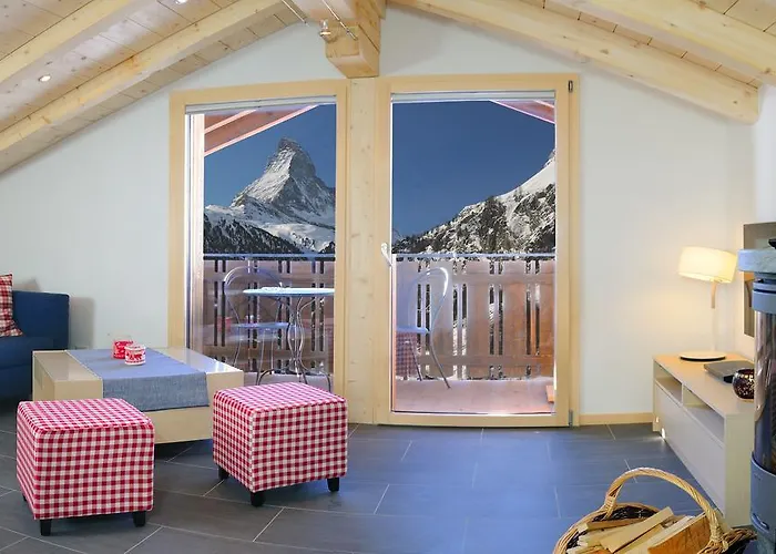 利奥波德豪斯旅馆 *